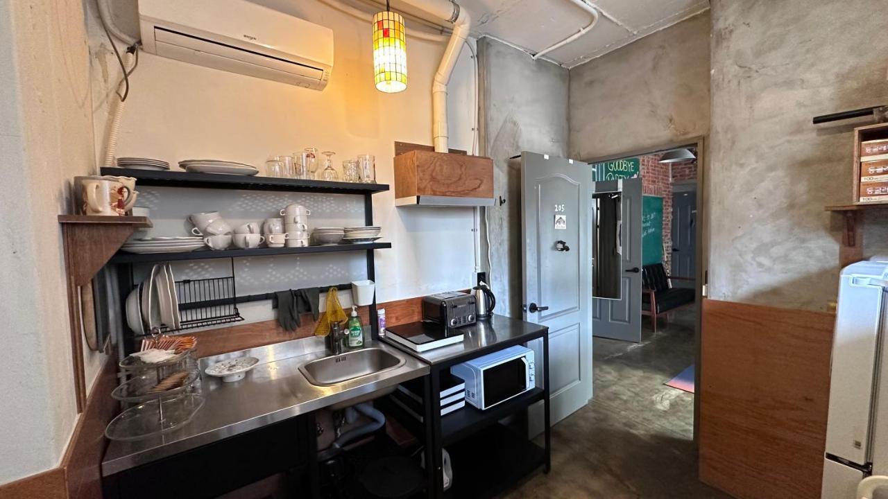 Hongdae Guesthouse Pajamaparty Seoul Exterior photo