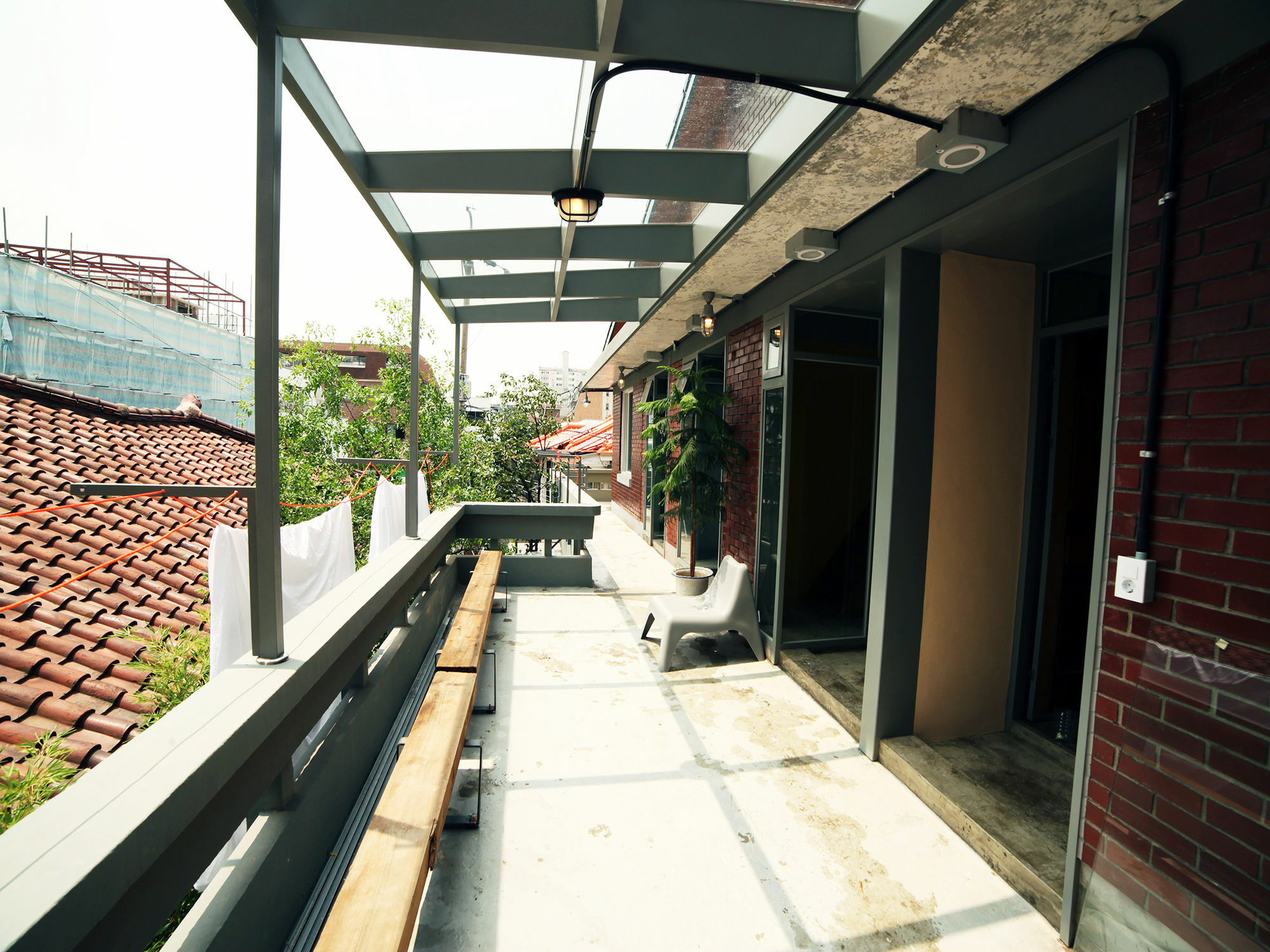 Hongdae Guesthouse Pajamaparty Seoul Exterior photo
