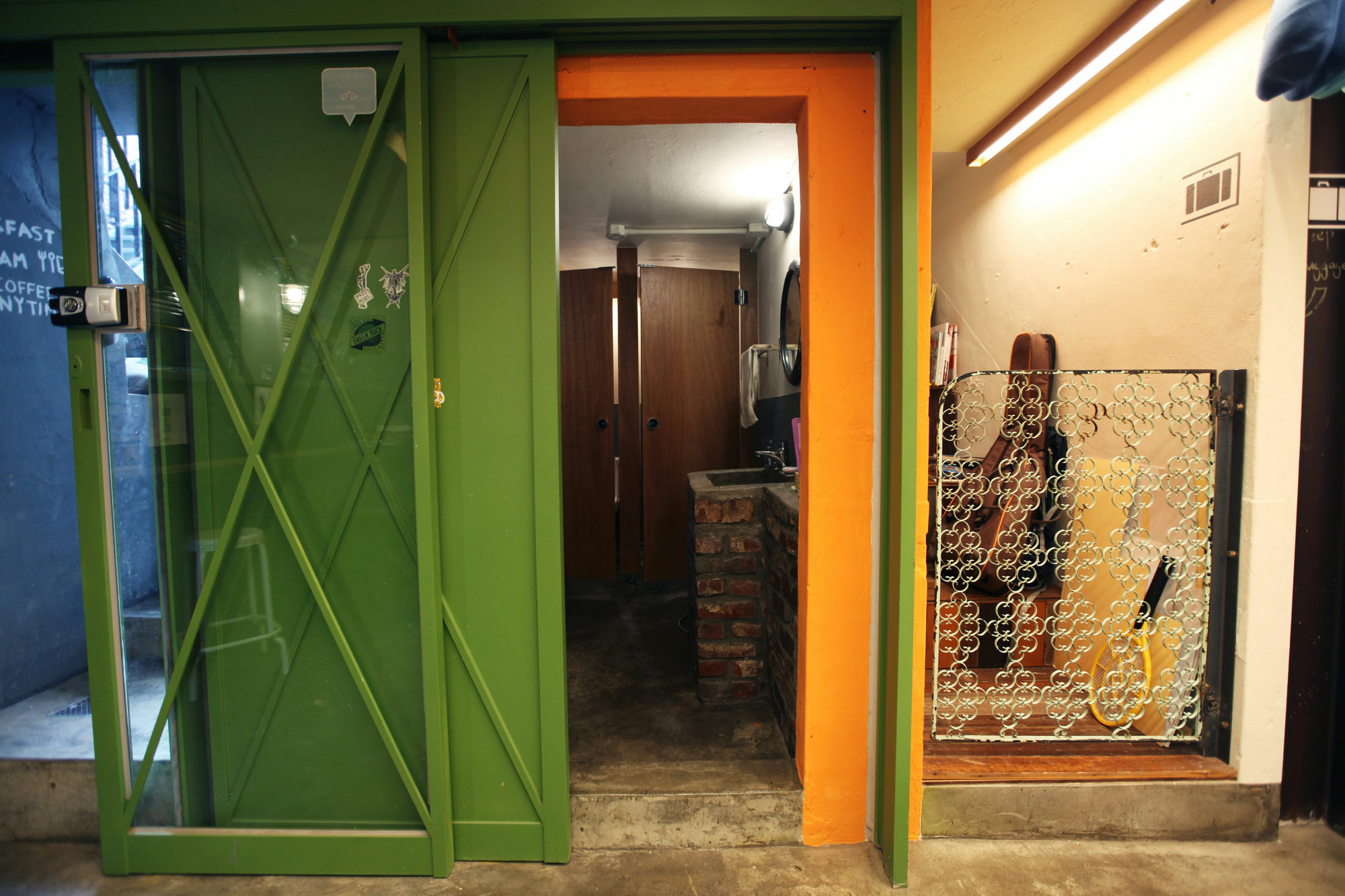 Hongdae Guesthouse Pajamaparty Seoul Exterior photo