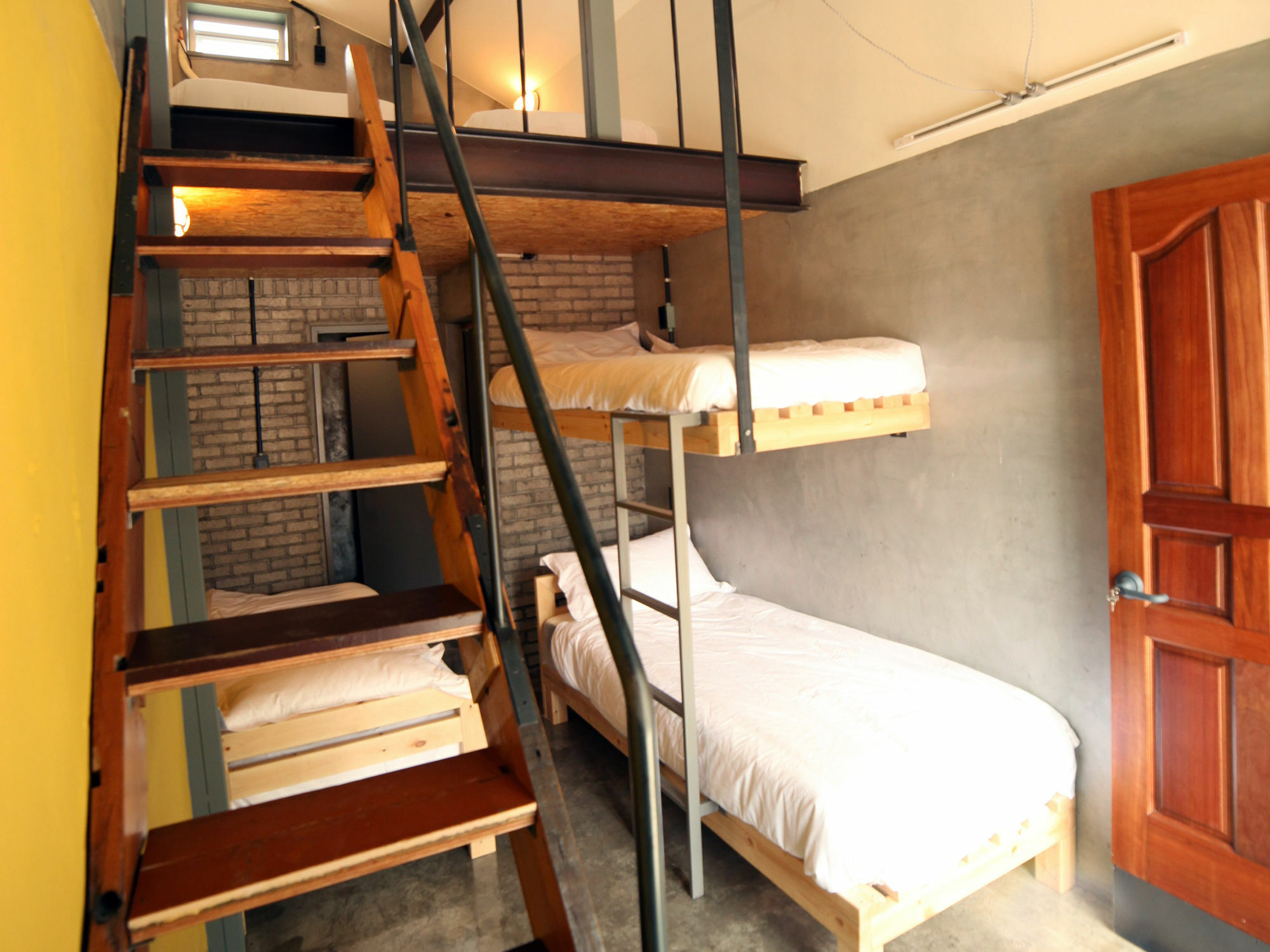 Hongdae Guesthouse Pajamaparty Seoul Exterior photo